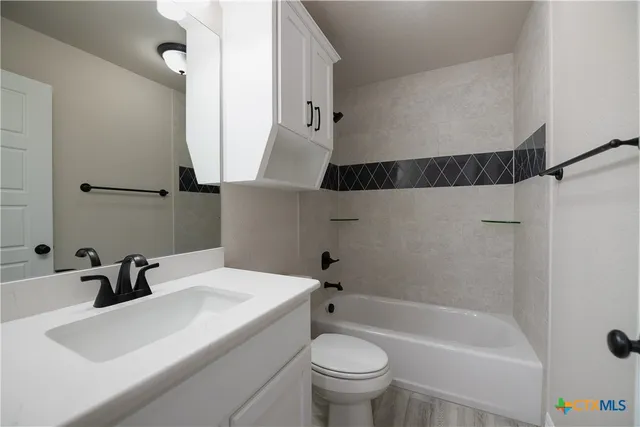 $489,234 | 1404 Red Rock Road, Hewitt, TX 76643