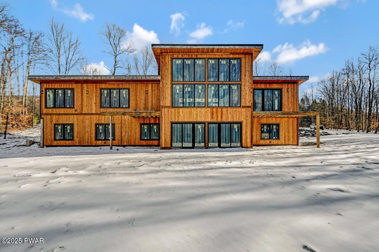 2139 Svecz Road Union Dale, PA 18470 - Photo 1 of 63