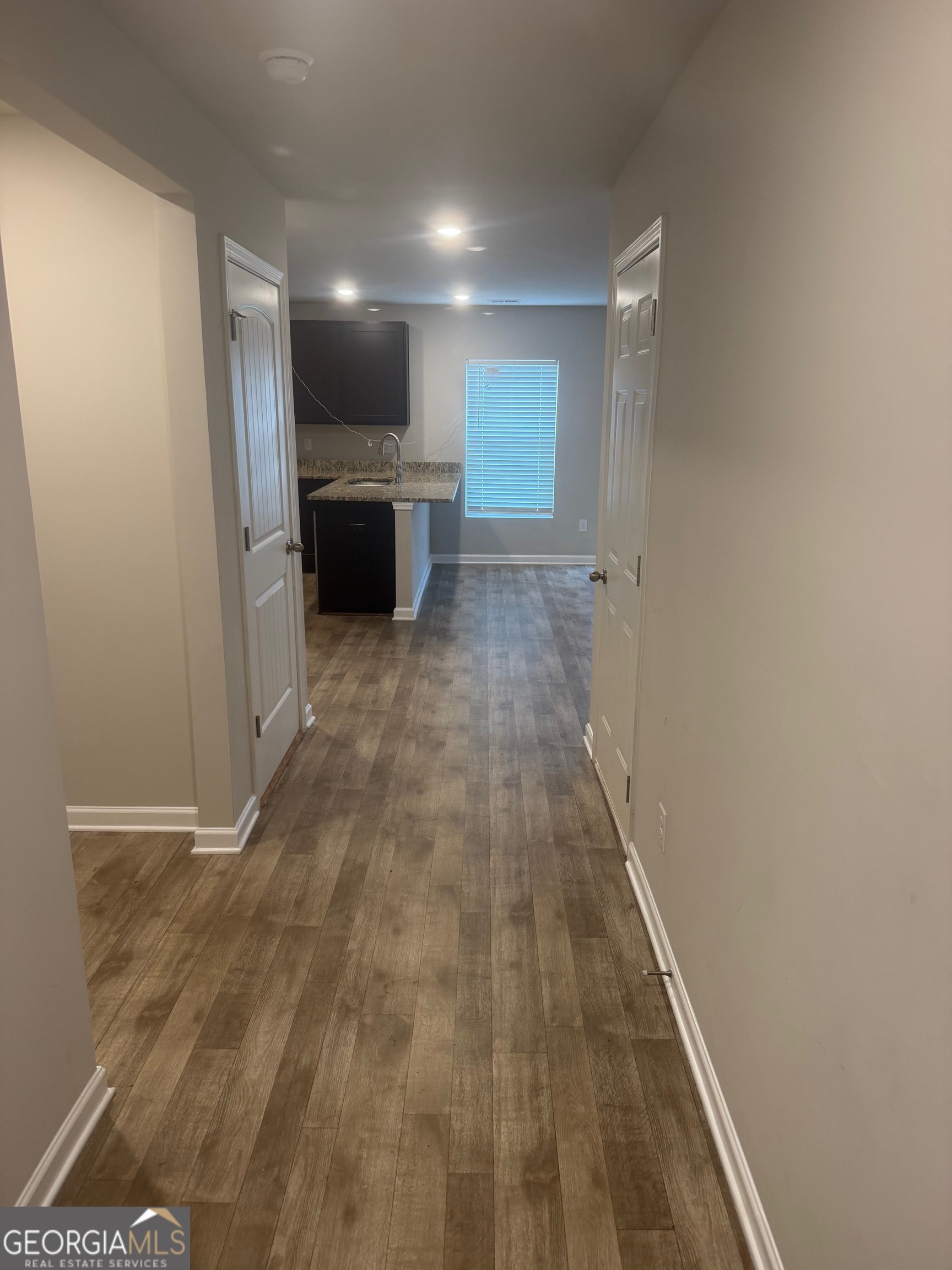 399 Toronto Circle, Unit 281 Hampton, GA 30228 - Photo 2 of 18 a view of a hallway