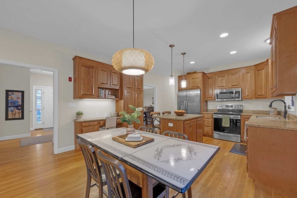 101 McGilpin Road Sturbridge, MA 01566 - Photo 13 of 41 Gallery Image 13