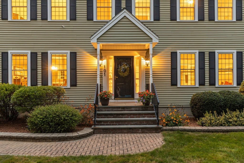 101 McGilpin Road Sturbridge, MA 01566 - Photo 3 of 41 Gallery Image 3