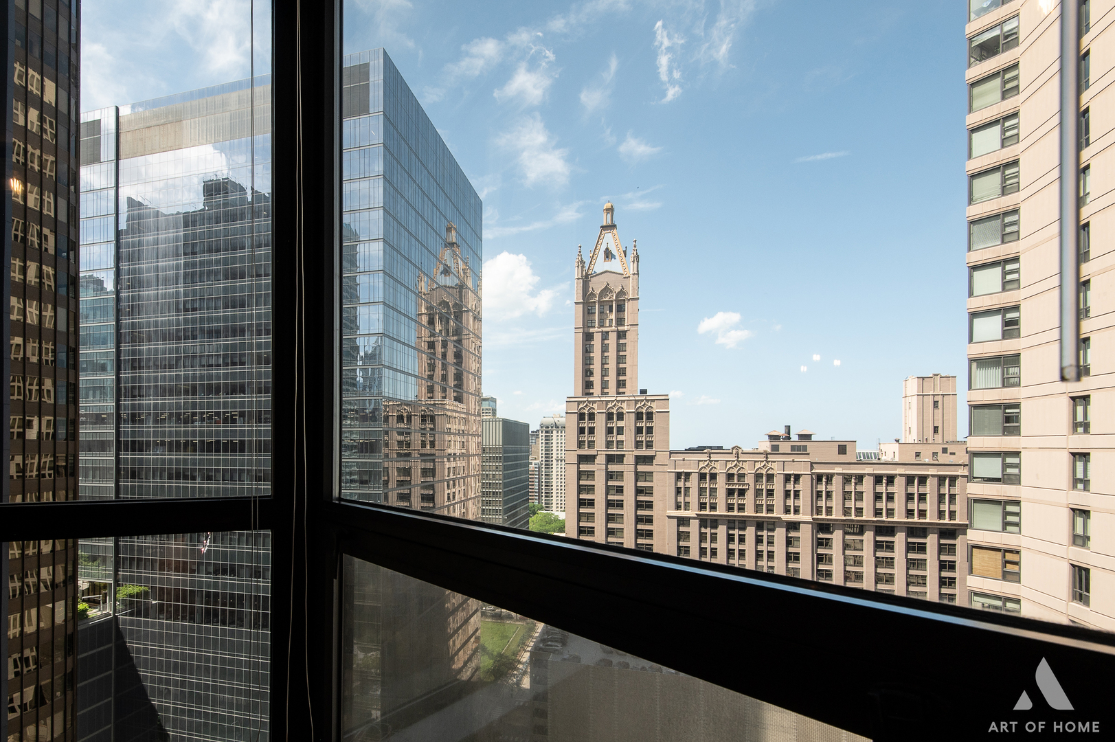 400 East Ohio Street, Unit 2302 Chicago, IL 60611 - Photo 16 of 38 a view of a balcony with city view