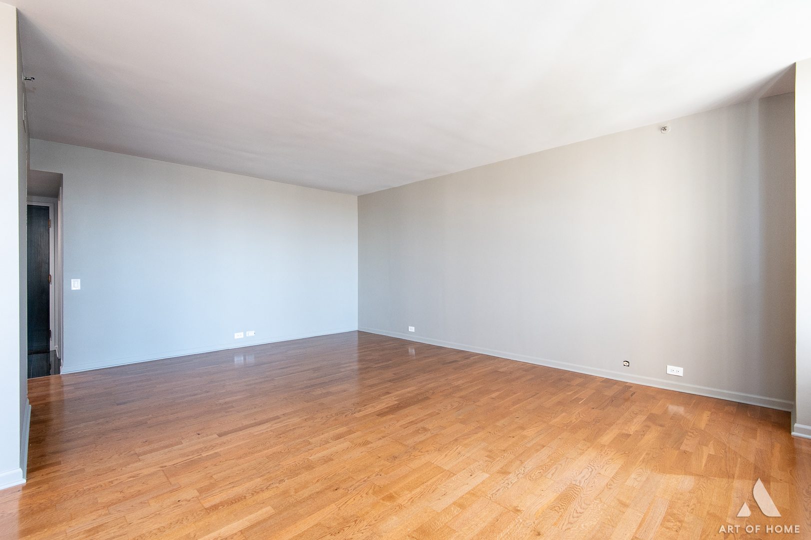 400 East Ohio Street, Unit 2302 Chicago, IL 60611 - Photo 8 of 38 a view of an empty room