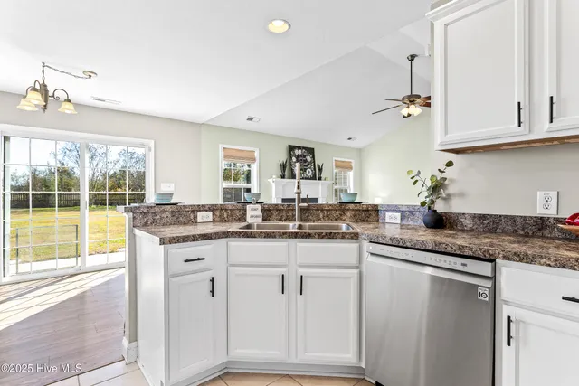 $325,000 | 141 Weste Avenue, Jacksonville, NC 28540