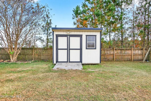 $325,000 | 141 Weste Avenue, Jacksonville, NC 28540