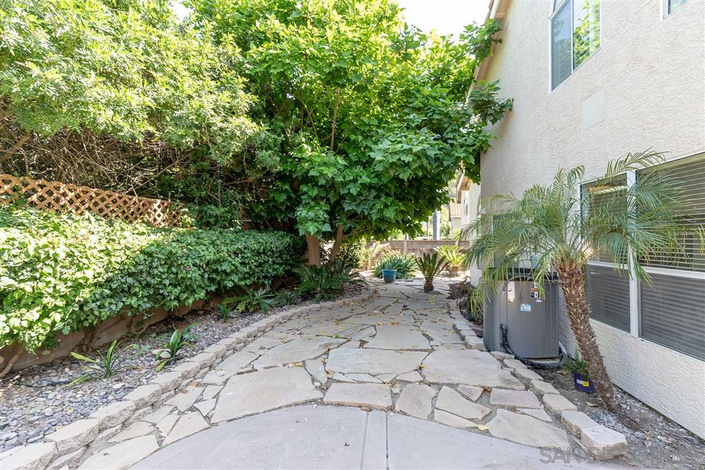 1088 Funquest Drive Fallbrook, CA 92028 - Photo 23 of 25 Gallery Image 23