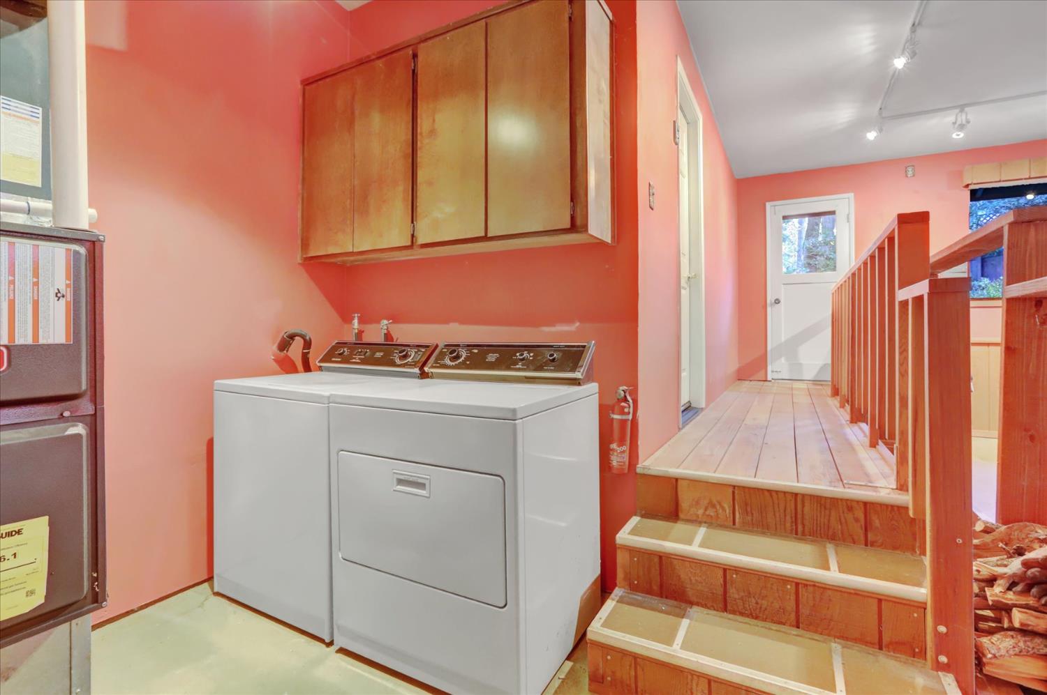 12593 Red Dog Road Nevada City, CA 95959 - Photo 30 of 55 Laundry and storage in garage