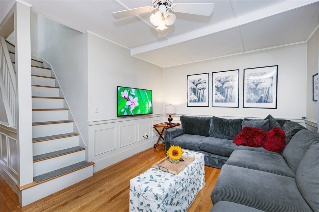 24 Pond Street, Unit 1 Marblehead, MA 01945 - Photo 23 of 40