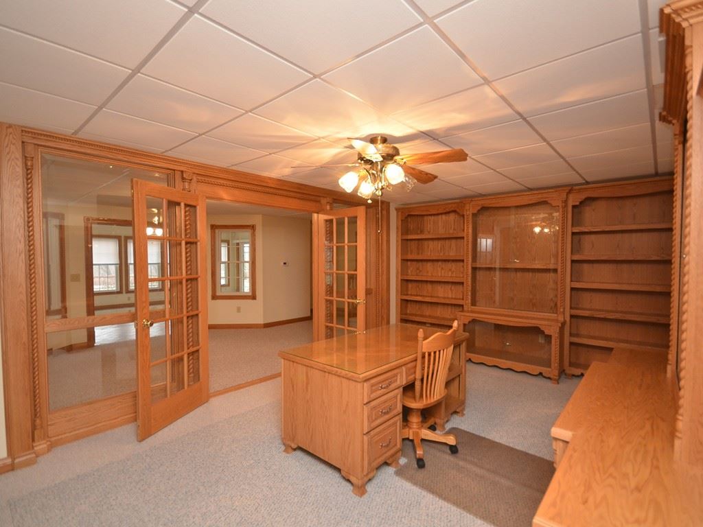 2950 South Hickory Road Bloomfield, IN 47424 - Photo 14 of 32