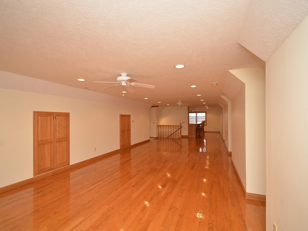 2950 South Hickory Road Bloomfield, IN 47424 - Photo 20 of 32