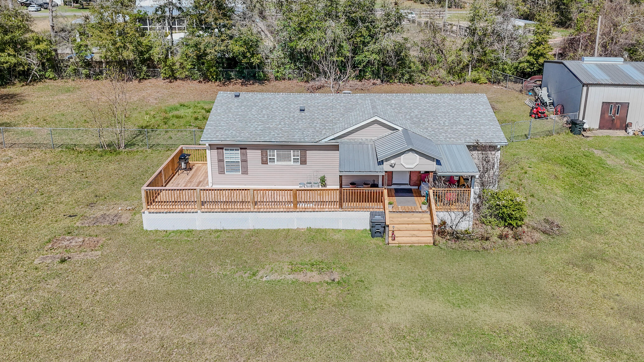 40 Jones Drive Freeport, FL 32439 - Photo 10 of 12 an aerial view of a house with a big yard