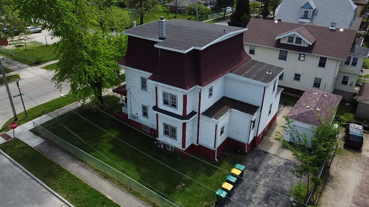 101 South Eastern Avenue Joliet, IL 60433 - Photo 3 of 5 an aerial view of a house