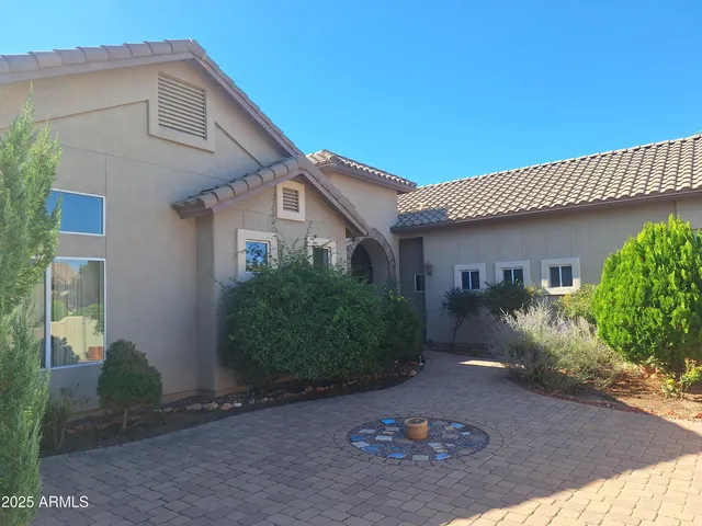 $3,950 | 5715 East La Privada Drive, Cornville, AZ 86325