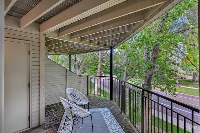 $315,000 | 3695 South Gekeler Lane, Unit 18, Boise, ID 83706