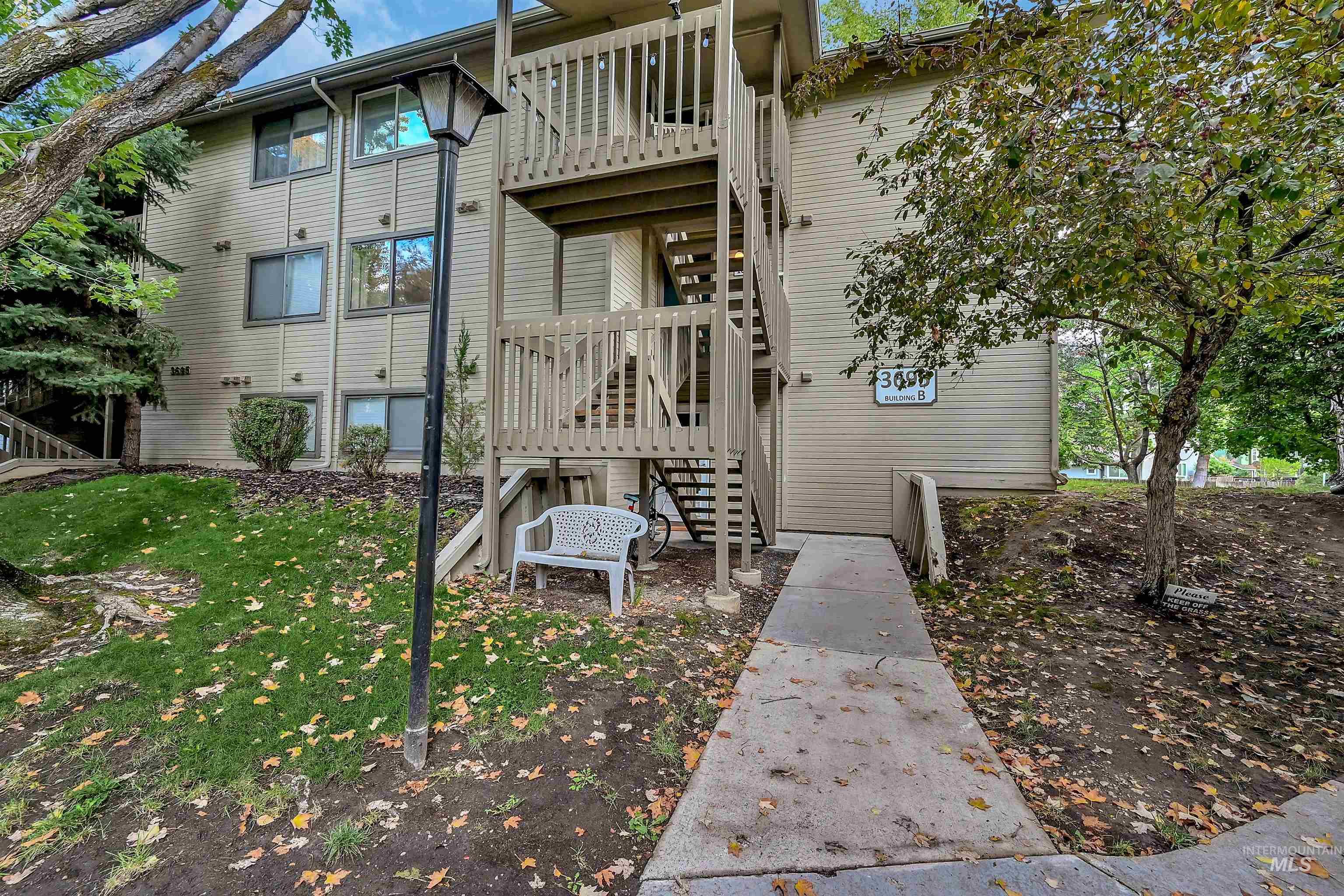 3695 South Gekeler Lane, Unit 18 Boise, ID 83706 - Photo 21 of 33 View of apartment building / complex with stairs