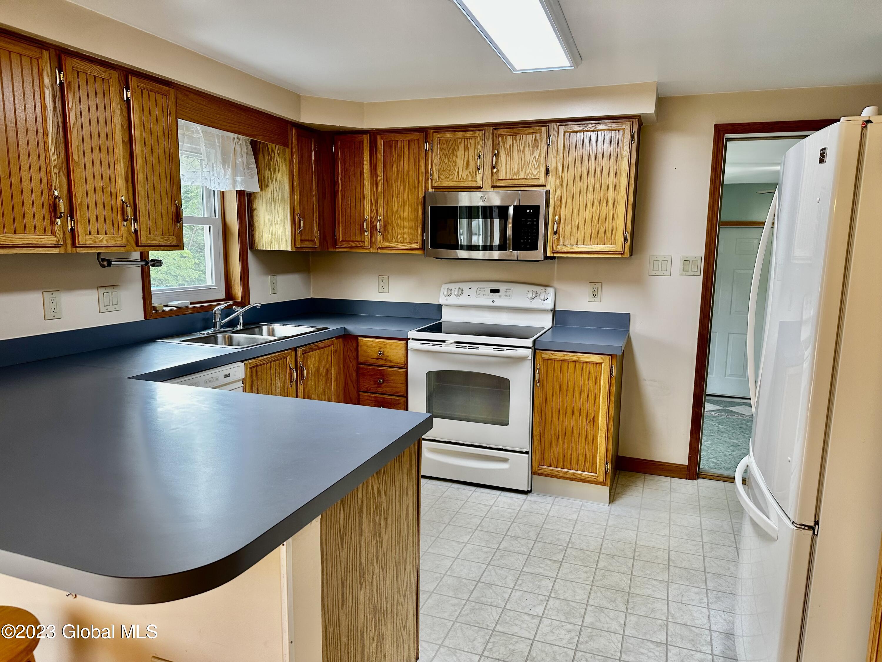 11 Mountain View Way Hoosick, NY 12090 - Photo 8 of 42 7a