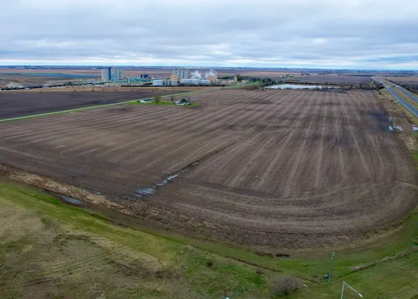 $152,000 | 1702 North 600 East Road, Gilman, IL 60938