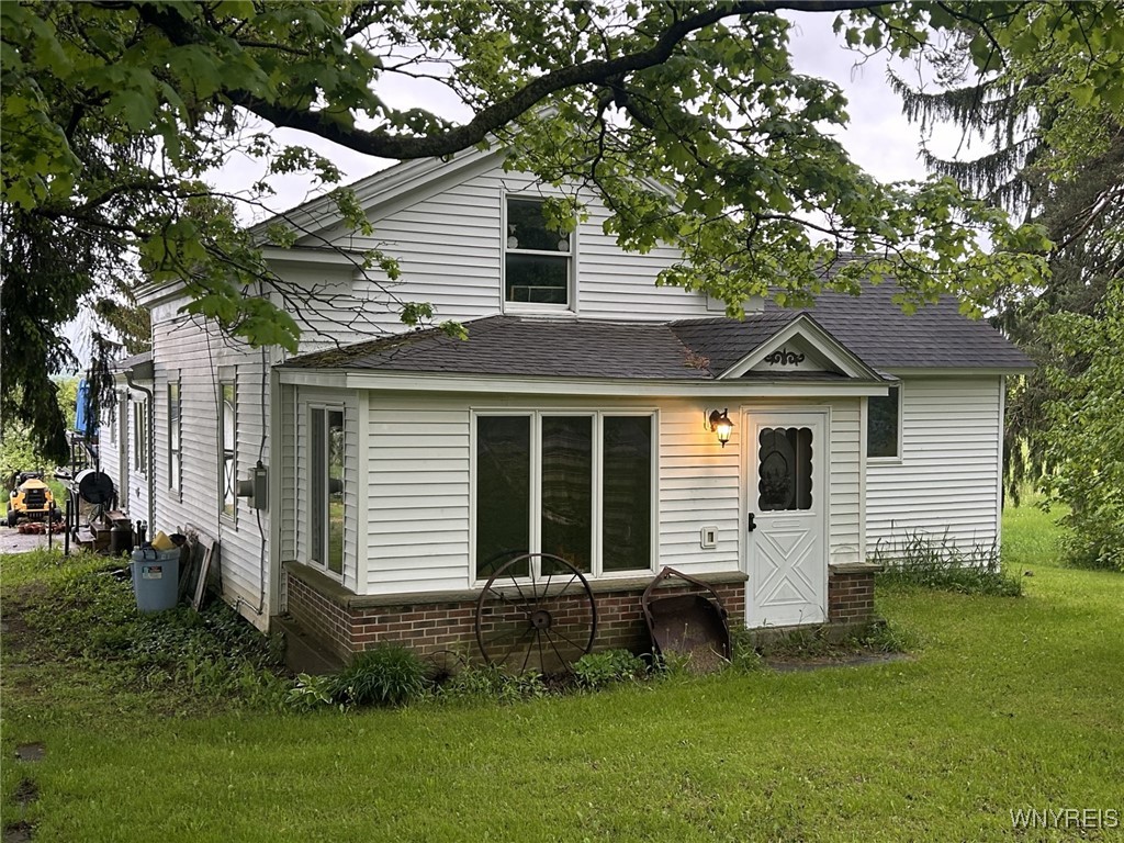 985 Sierk Road Bennington, NY 14011 - Photo 1 of 16