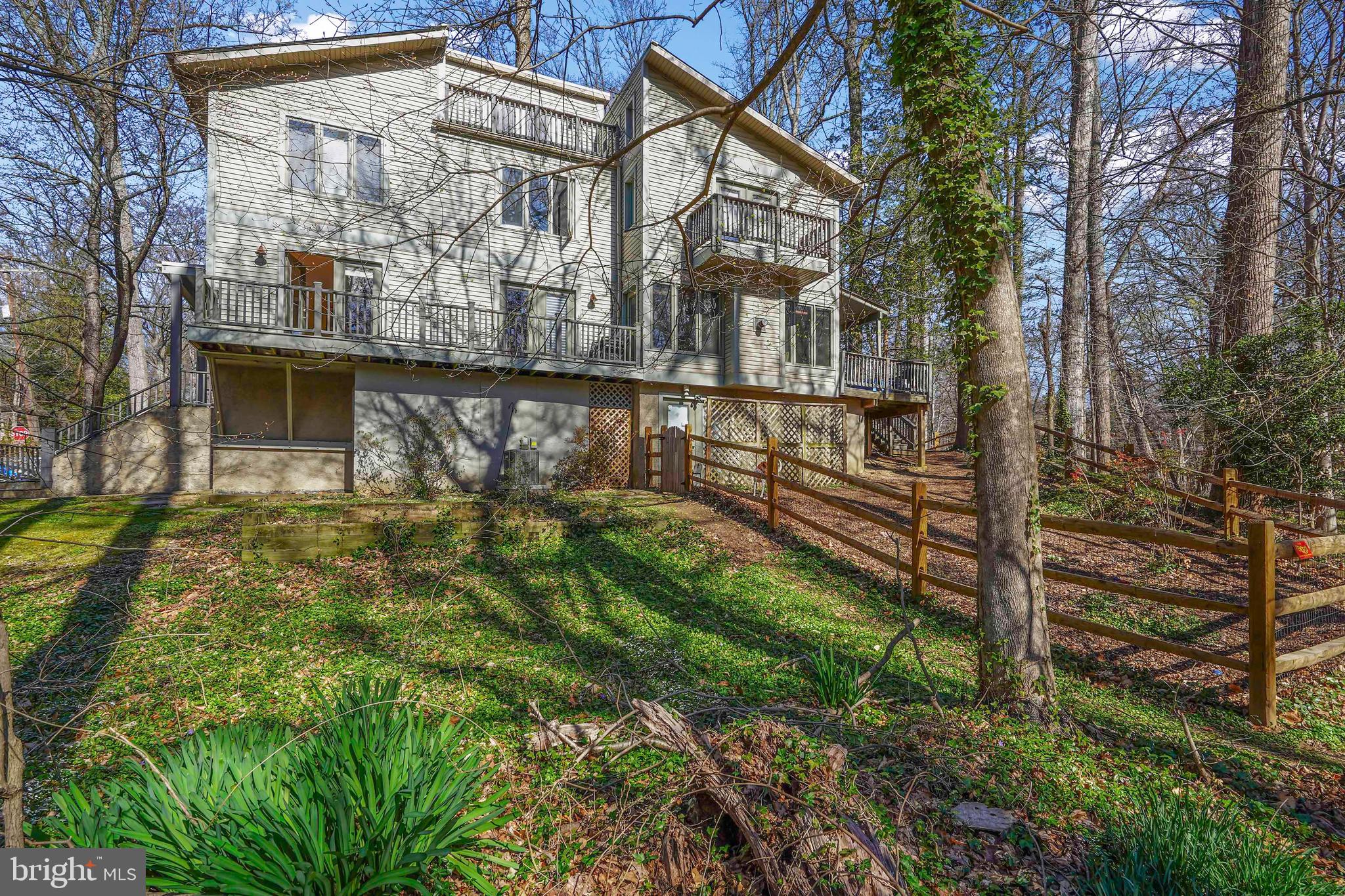 132 Hilltop Road Silver Spring, MD 20910 - Photo 42 of 50 a view of a building with a yard