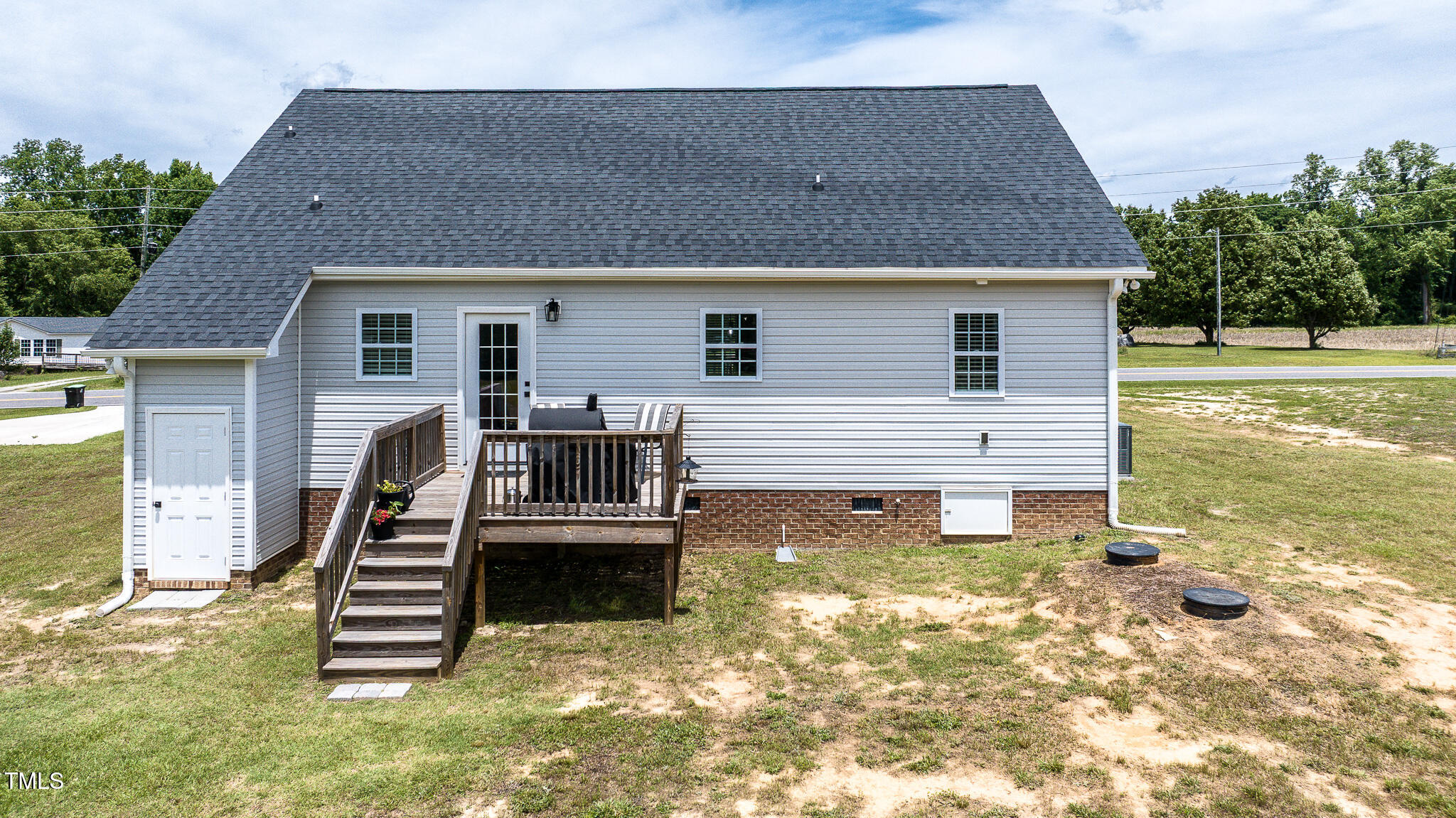 7045 Finch Road Bailey, NC 27807 - Photo 27 of 44 7045-Back