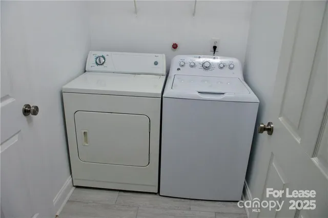 $1,640 | 917 Shearer Street, Unit 7, Davidson, NC 28036