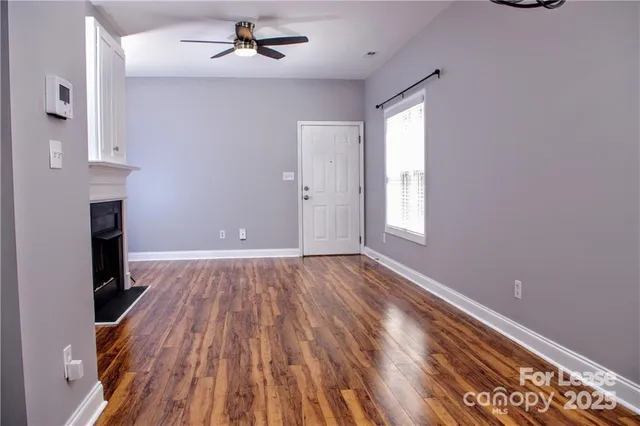 $1,640 | 917 Shearer Street, Unit 7, Davidson, NC 28036