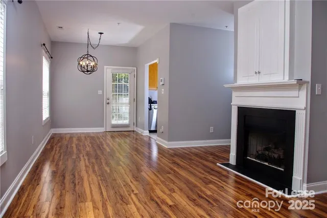 $1,640 | 917 Shearer Street, Unit 7, Davidson, NC 28036