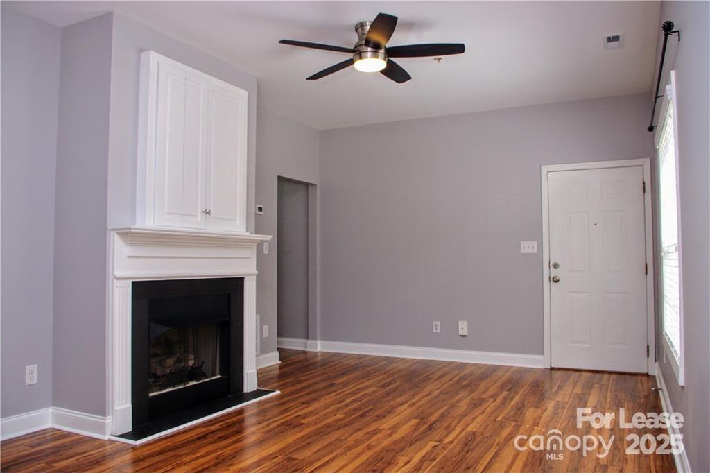 917 Shearer Street, Unit 7 Davidson, NC 28036 - Photo 9 of 36