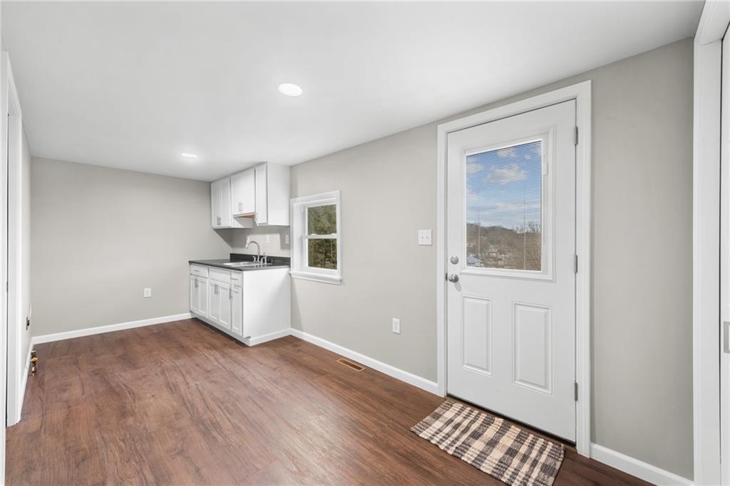 24 Florida Avenue Apollo, PA 15613 - Photo 4 of 18 Gallery Image 4
