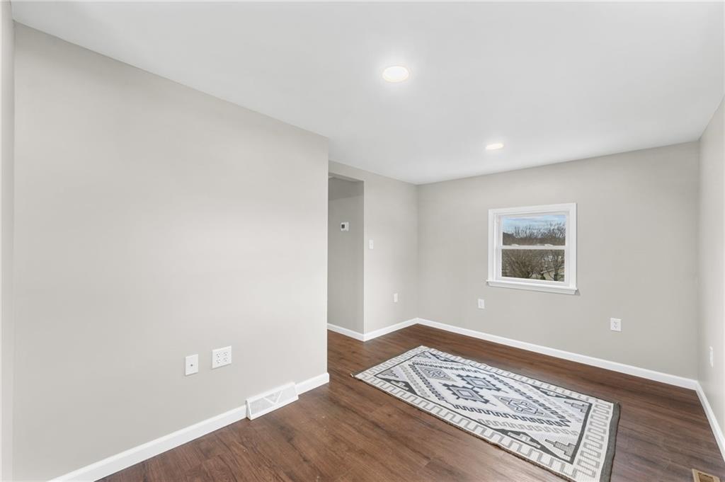 24 Florida Avenue Apollo, PA 15613 - Photo 6 of 18 Gallery Image 6