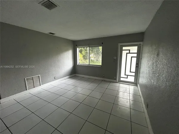 $3,100 | 3411 Northwest 1st Street, Lauderhill, FL 33311