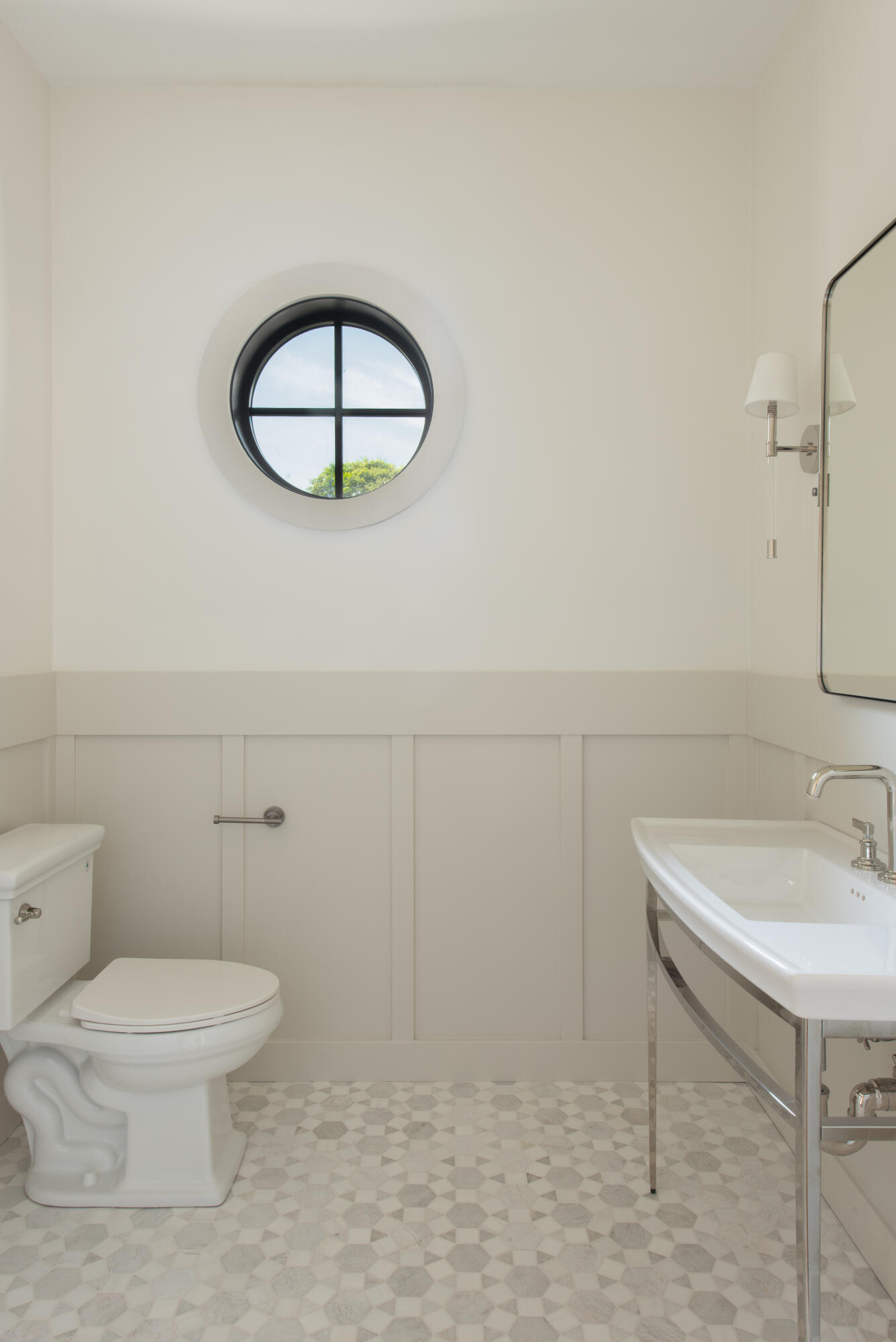 61 McKenna Ridge Drive East Falmouth, MA 02536 - Photo 11 of 44 a bathroom with a toilet a sink and mirror