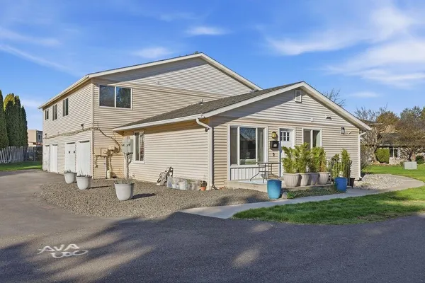 $227,500 | 4519 South Sheri Court, Spokane, WA 99223