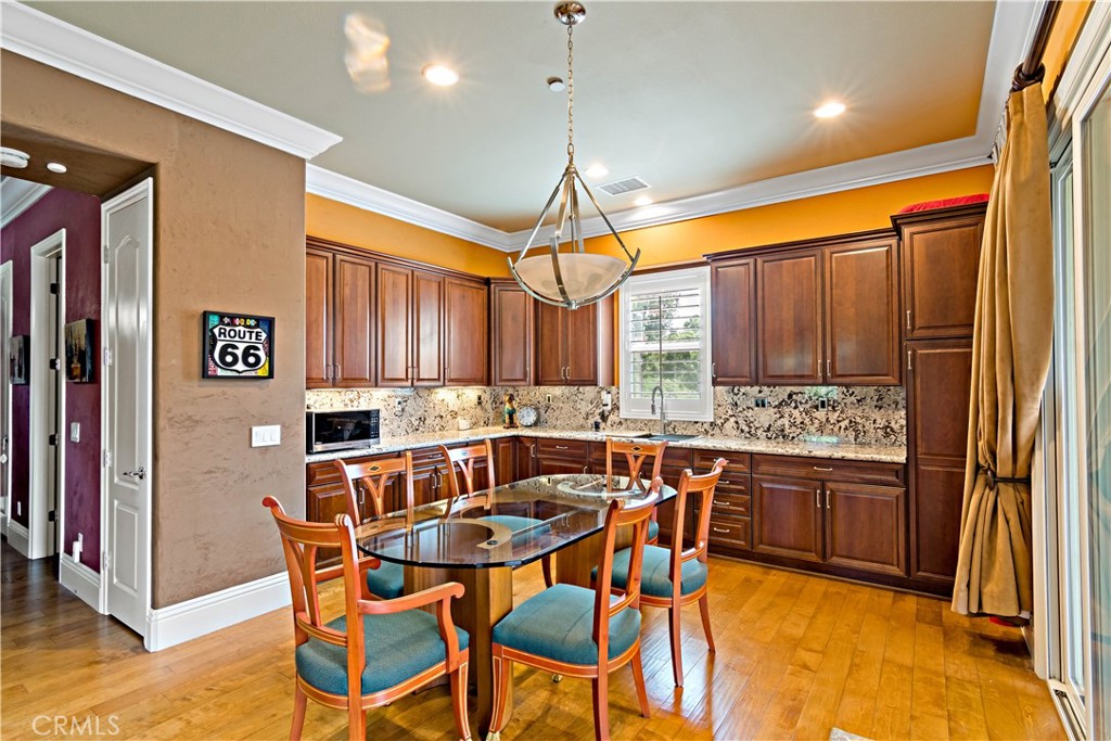 689 Crystal Mountain Circle Riverside, CA 92506 - Photo 60 of 74 Casita - Kitchen