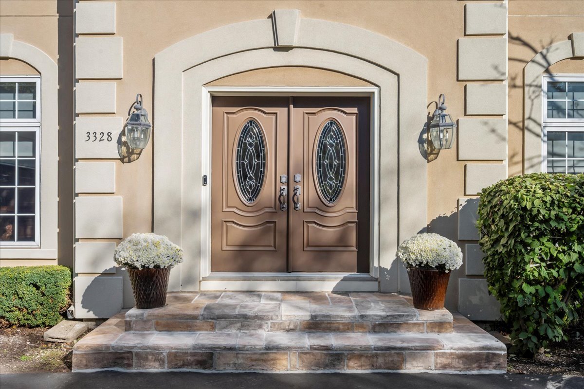 3328 Highland Road Northbrook, IL 60062 - Photo 2 of 8 Gallery Image 2