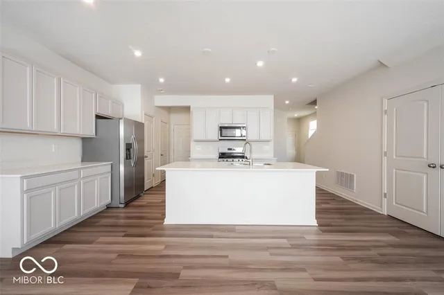 $2,400 | 14257 Tenbury Way, Fishers, IN 46037