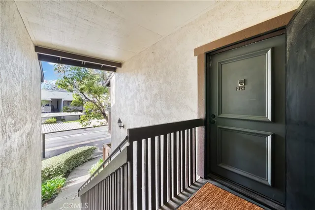 $2,895 | 20702 El Toro Road, Unit 226, Lake Forest, CA 92630