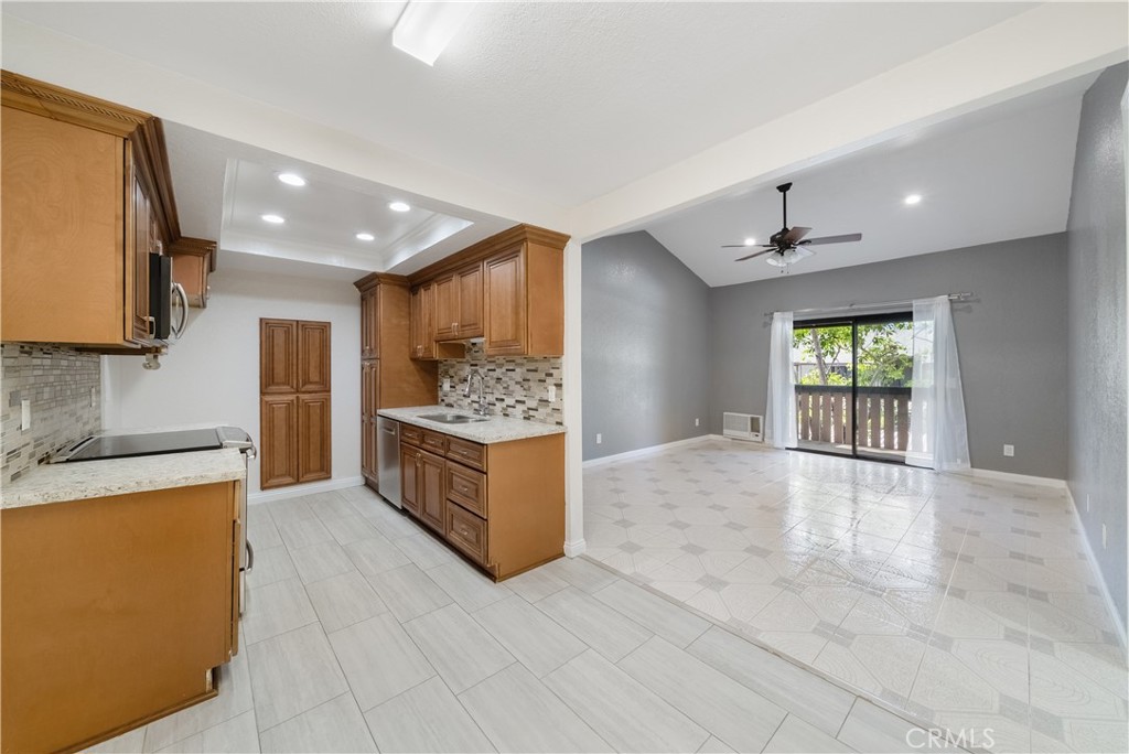 20702 El Toro Road, Unit 226 Lake Forest, CA 92630 - Photo 2 of 44