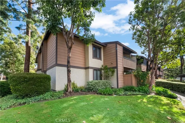 $2,895 | 20702 El Toro Road, Unit 226, Lake Forest, CA 92630