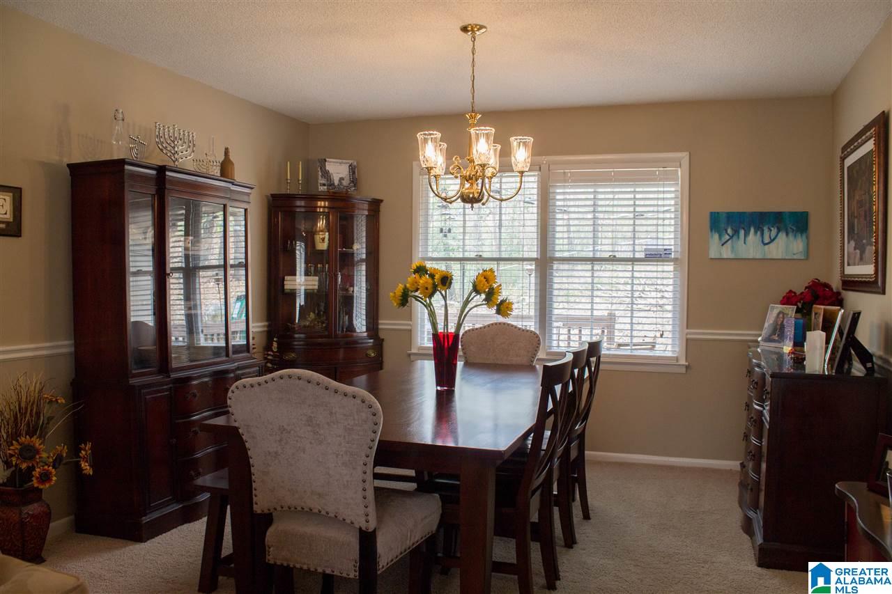 1817 Hamilton Road Pelham, AL 35124 - Photo 6 of 38
