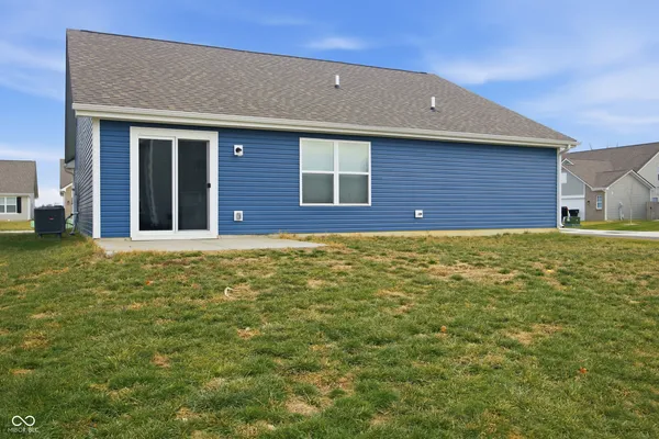 $275,000 | 296 Evening Bay Court, Pendleton, IN 46064