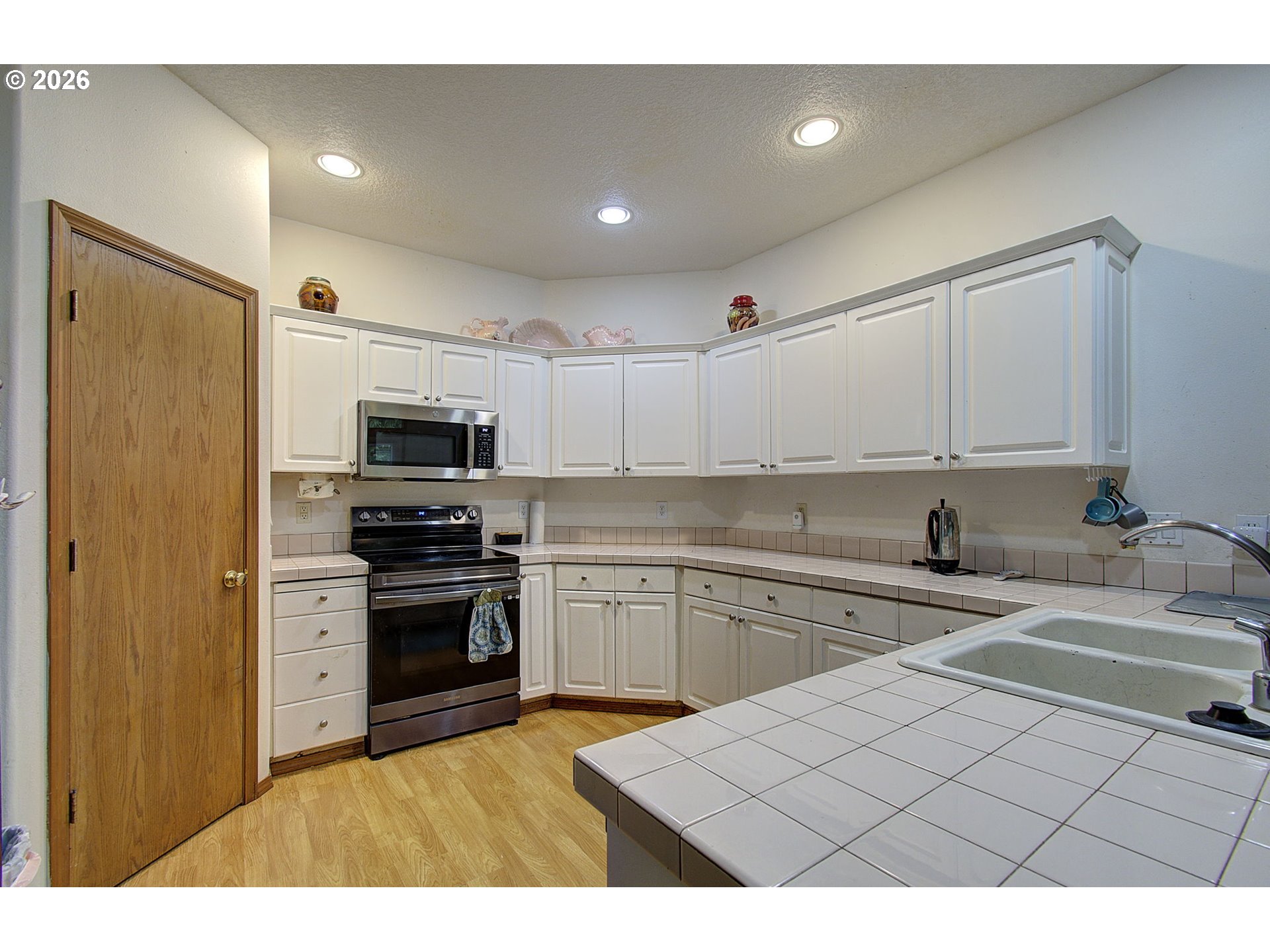 21731 Northeast 28th Street Camas, WA 98607 - Photo 10 of 19