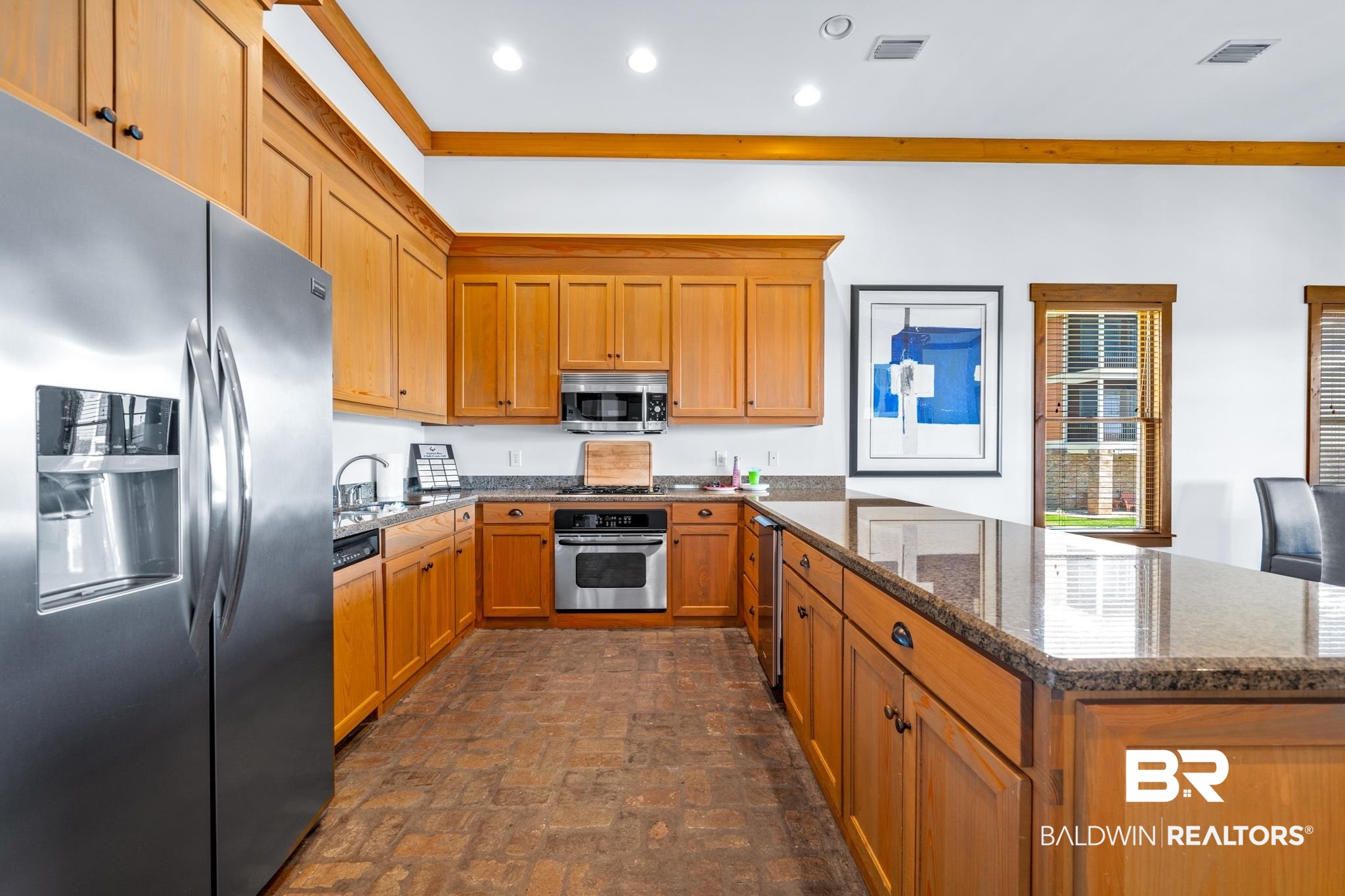 3882 Lafitte Boulevard Gulf Shores, AL 36542 - Photo 22 of 28 Kitchen area