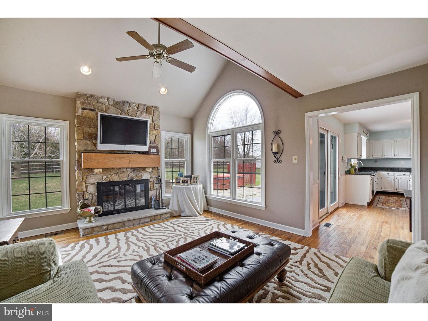 2121 Grubbs Mill Road Berwyn, PA 19312 - Photo 10 of 25 Family Room