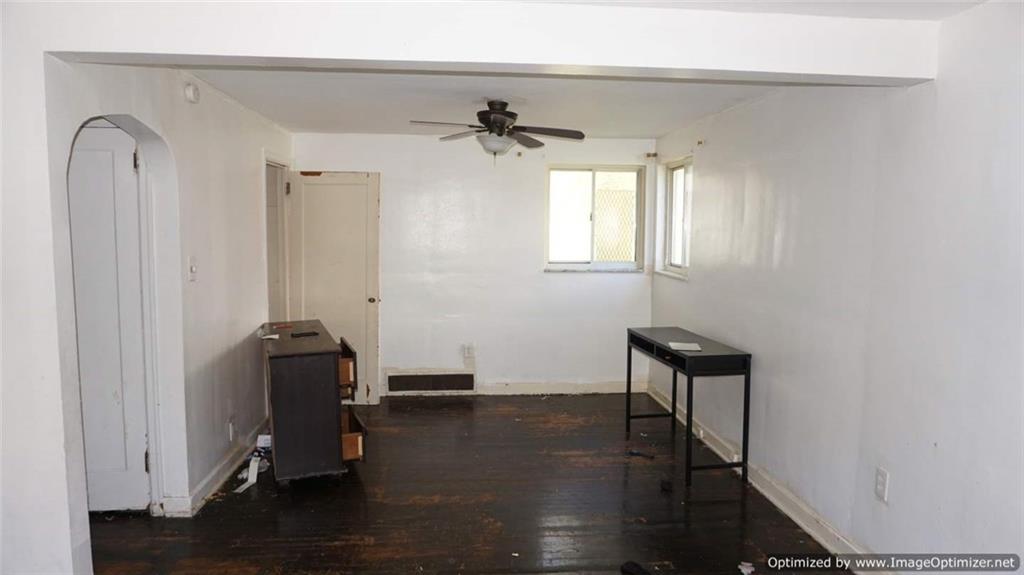 322 Beulah Road Pittsburgh, PA 15235 - Photo 5 of 22 a view of a hallway with workspace and a window