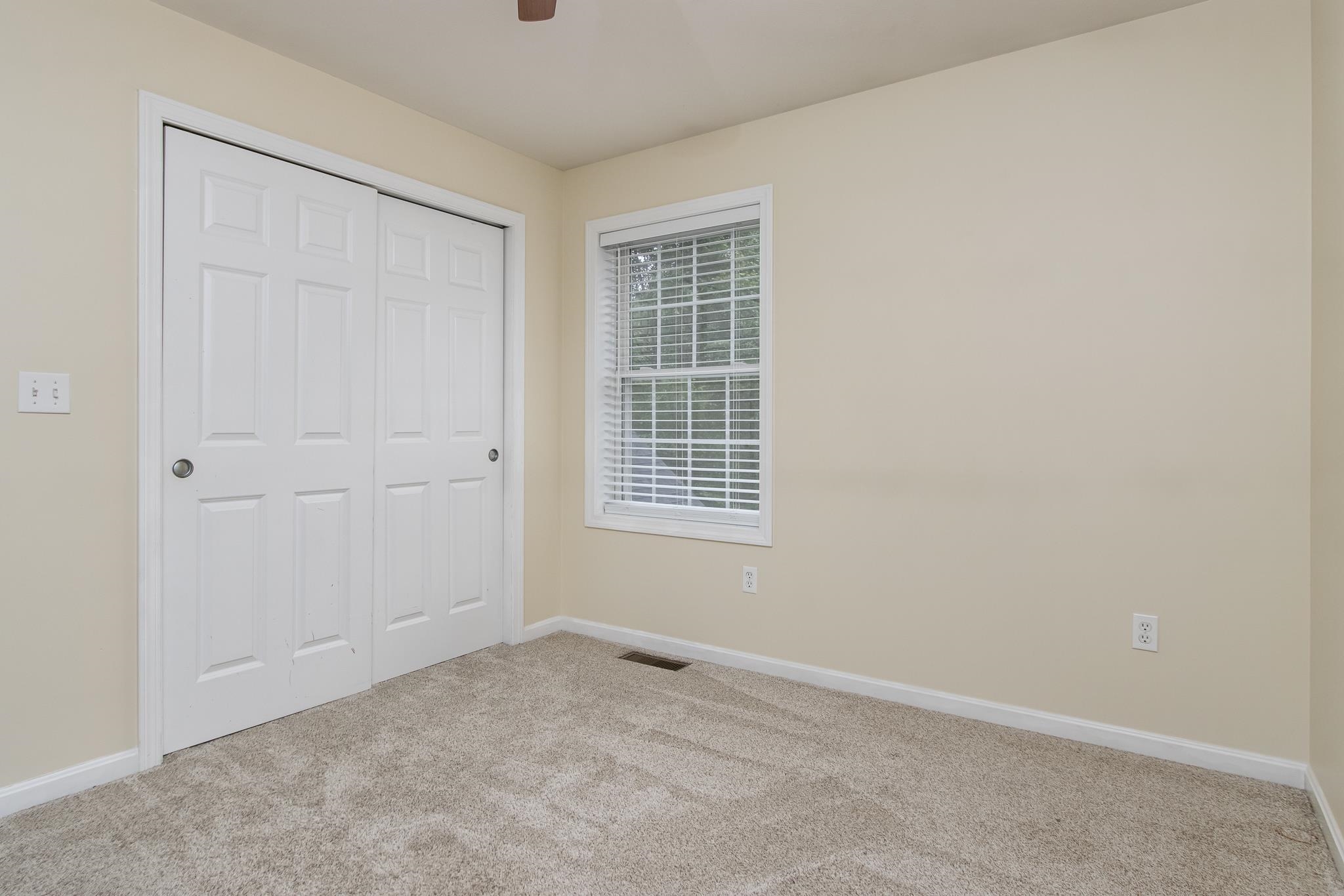 20 Nancy Lane Hooksett, NH 03106 - Photo 19 of 40