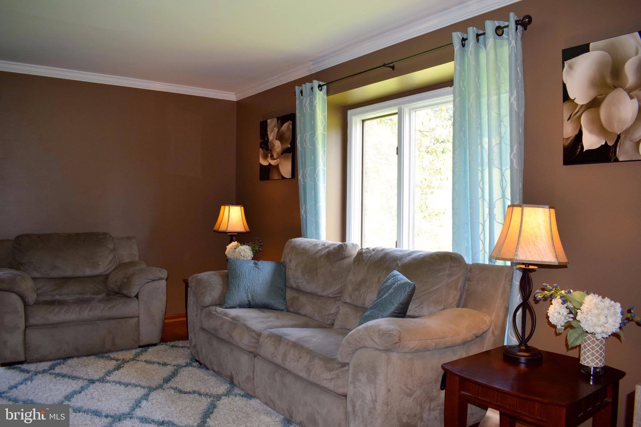 1433 Overhill Road West Chester, PA 19382 - Photo 4 of 25 Gallery Image 4