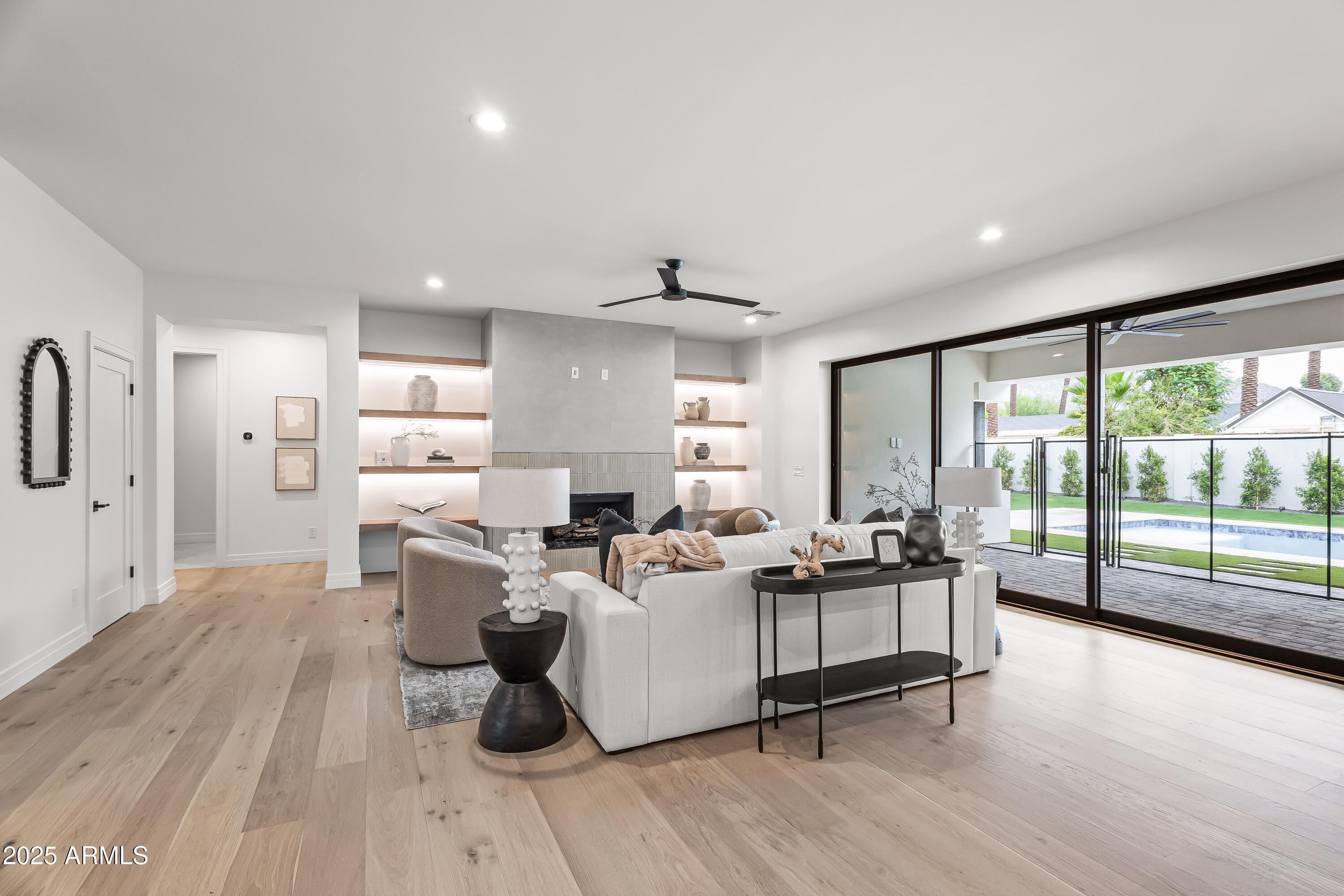 4419 North 43rd Place Phoenix, AZ 85018 - Photo 11 of 27 untitled (1 of 40)