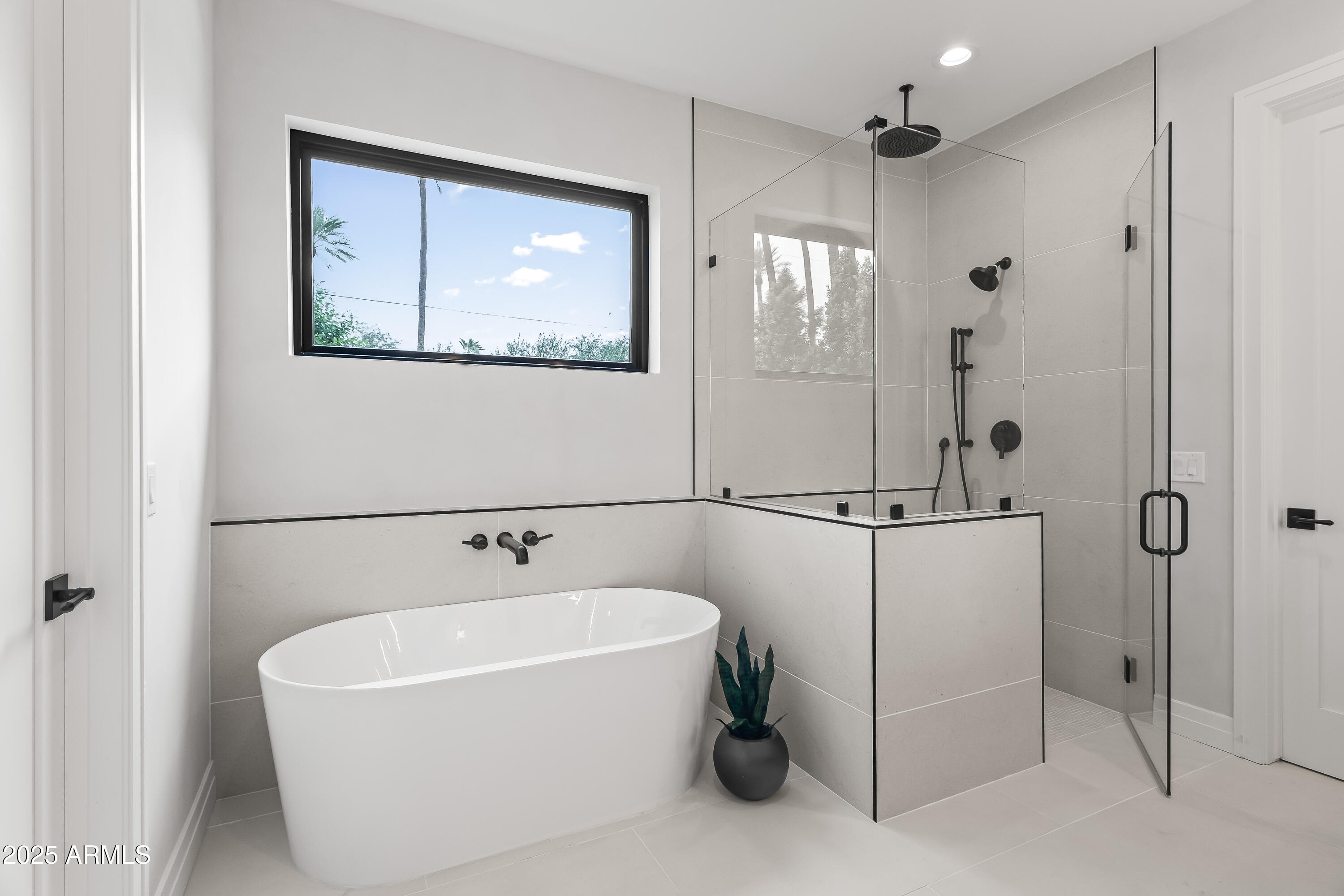 4419 North 43rd Place Phoenix, AZ 85018 - Photo 15 of 27 untitled (19 of 40)