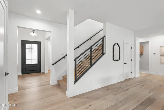 $2,500,000 | 4419 North 43rd Place, Phoenix, AZ 85018